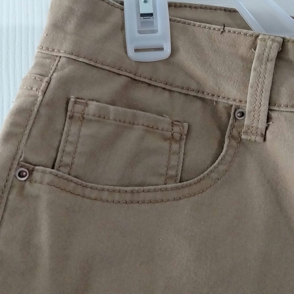 NO BO Boot Cut Shorts - Picture 5 of 8